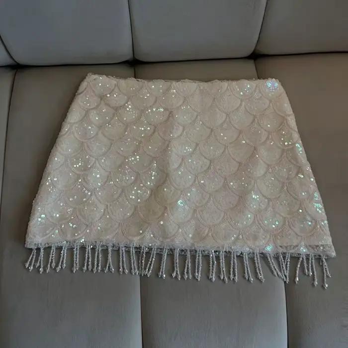 Jupe Courte Femme Blanche Décontractée Y2K à Paillettes pour l'Été, Nouvelle Collection 2026 – Idéal