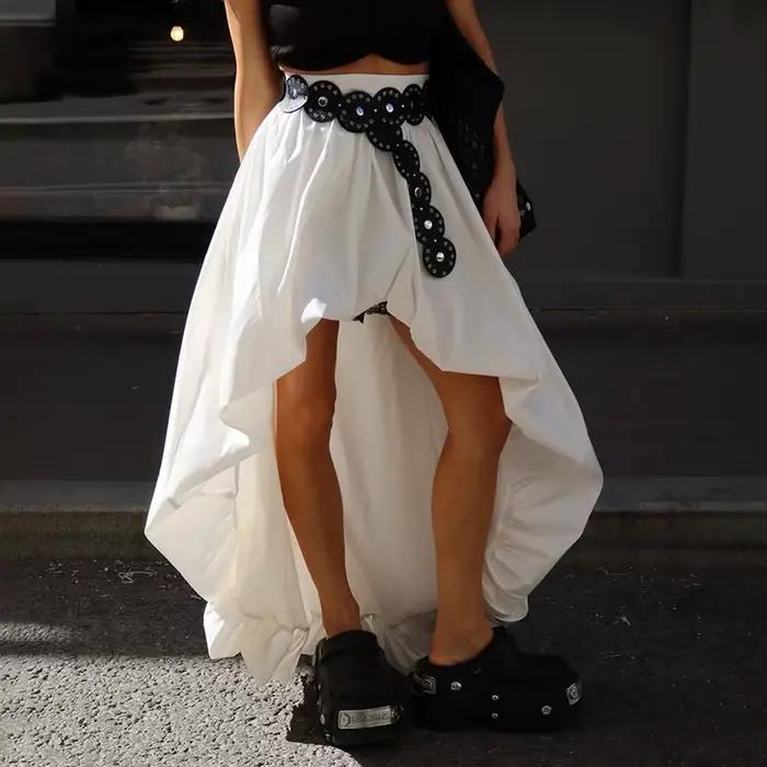 Jupe en pur coton, nouvelle collection printemps-été 2026, mode streetwear féminine, jupe asymétriqu