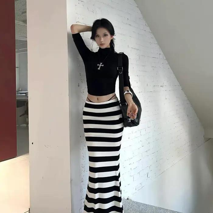 Jupe rayée noire et blanche 2026, robe sirène ajustée pour l'automne, haut slim style Spice Girl