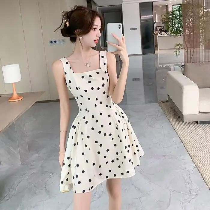 Femme robe à bretelles vacances points robes courtes pour les femmes 2025 mode en ventes pas cher dé