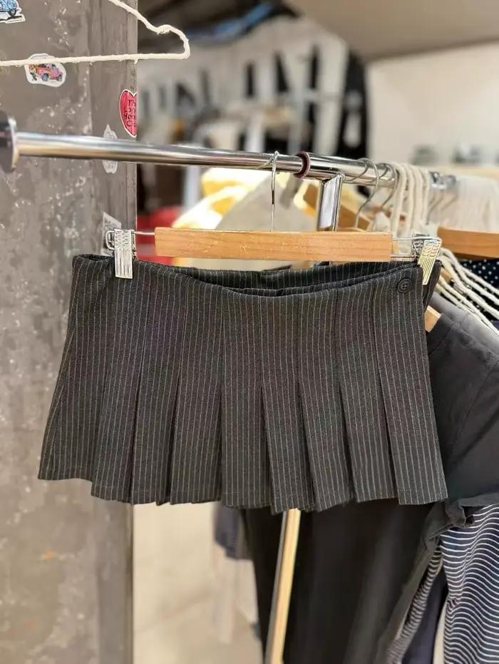 Mini jupe rayée Sexy taille basse pour femmes, douce, esthétique, Chic, boutons, Vintage, Style Prep