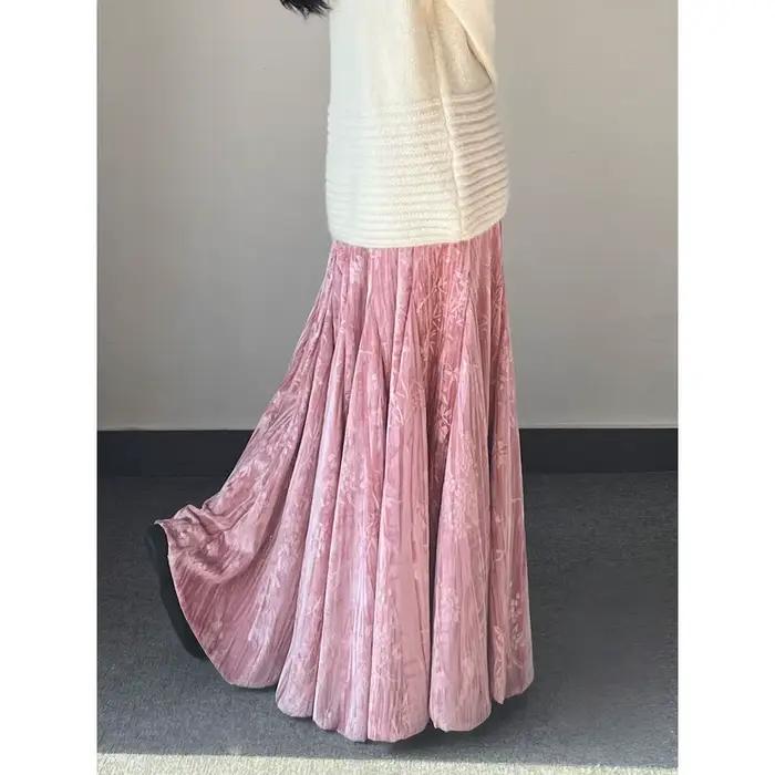 Jupe mi-longue en velours vert style rétro imprimé floral grande balançoire coupe ample automne hiver femme occassions spéciales