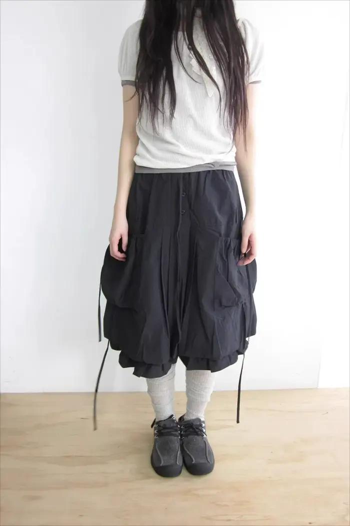Jupe plissée de style safari polyvalente