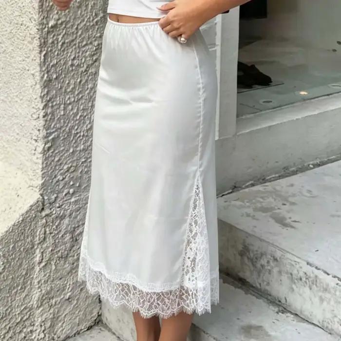 Jupe midi en satin pour femme