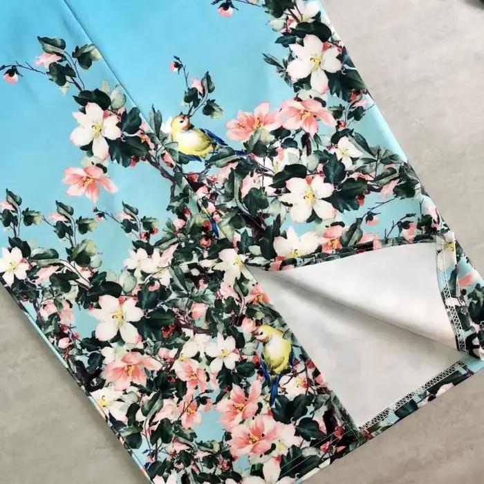 Jupe mi-longue à la mode pour femmes
