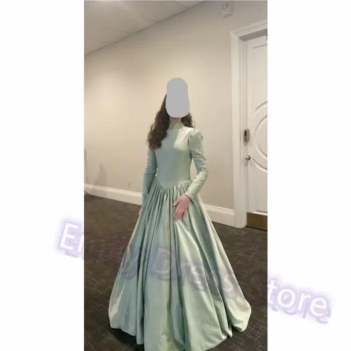 Robe de soirée en satin vert pour femme