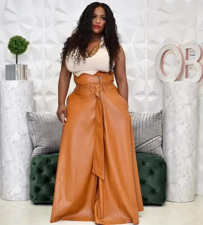Jupe haute en simili cuir pour femmes, style high street, coupe empire, longueur cheville, matériau PU, ajustement lâche, idéale pour carnavals et soirées festives