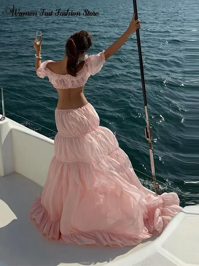 Ensemble haut court à volants et jupe longue plissée pour femme