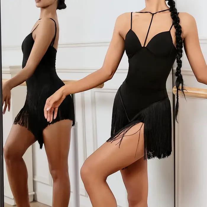 Jupe de danse latine pour femmes adultes, style sexy, double couche, pompon irrégulier, jupe courte, vêtements de pratique de danse moderne, jupe de performance pour occasions spéciales