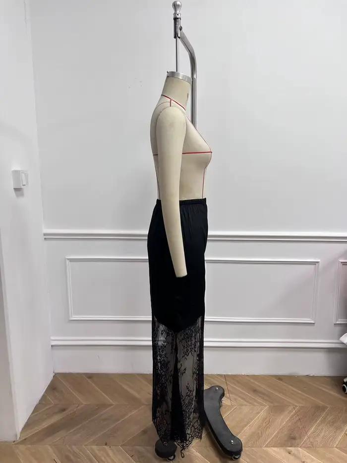Jupe longue en dentelle noire fluide et élégante pour femmes, style bohème, idéale pour fêtes et soirées romantiques