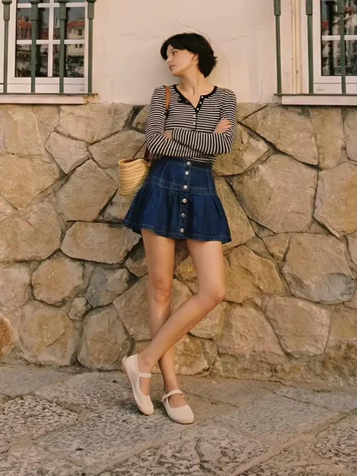Jupe Courte Plissée en Jean Bleu Taille Haute pour Femme