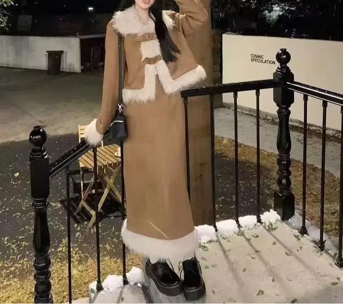 Manteau kaki avec jupe de costume en coton pour femme