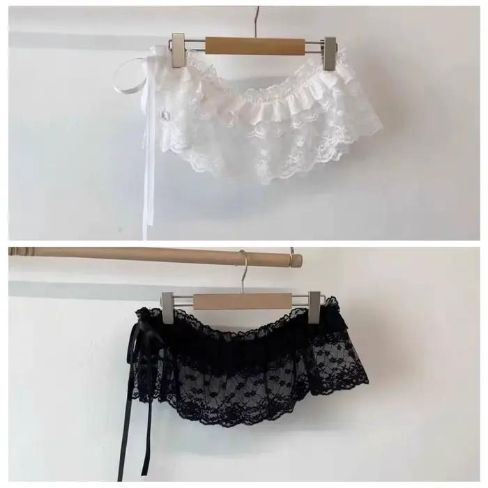 Mini-jupe en dentelle Y2K douce