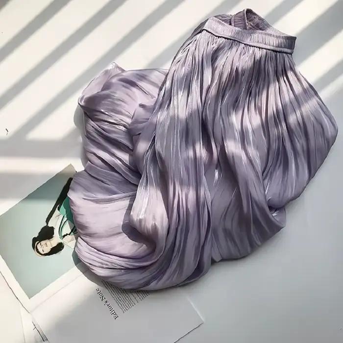 Jupe mi-longue vintage brillante et soyeuse pour femme