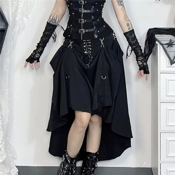 Jupe gothique féminine style Harajuku Emo Alternative Grunge taille haute ajustée polyester rivets pour femmes toutes saisons occassions spéciales