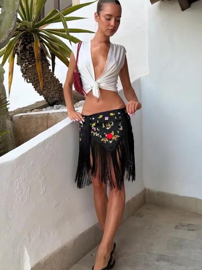 Ensemble jupe midi sexy vert dégradé avec haut cache-cœur à franges