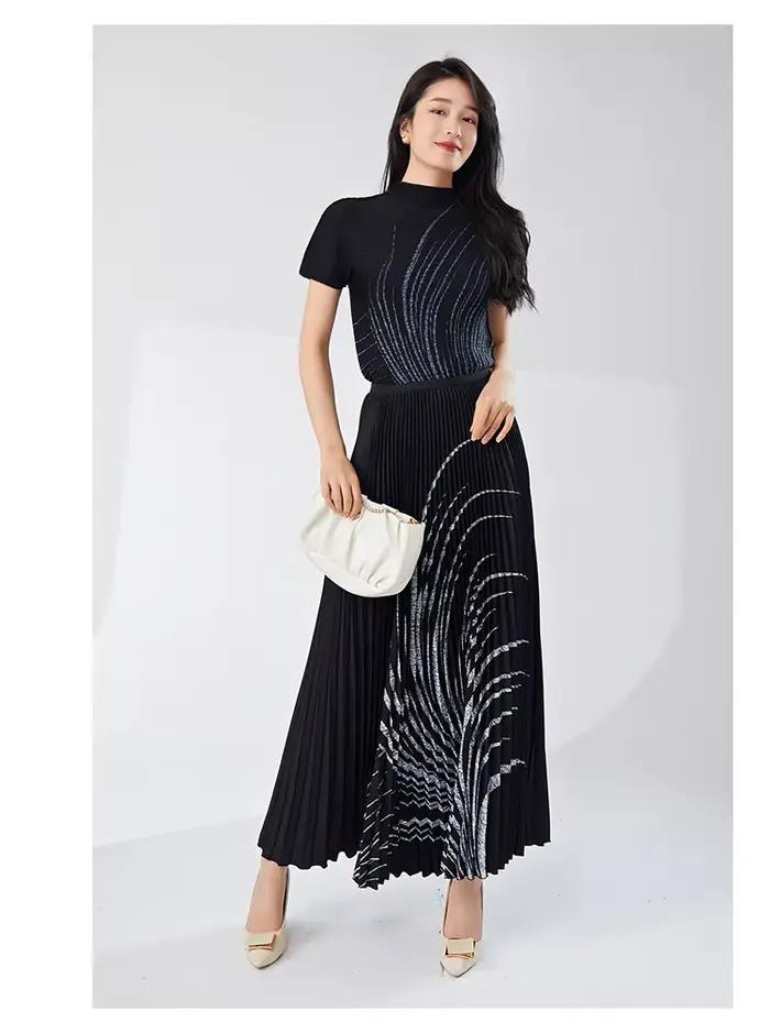 Ensemble haut et jupe plissés pour femme