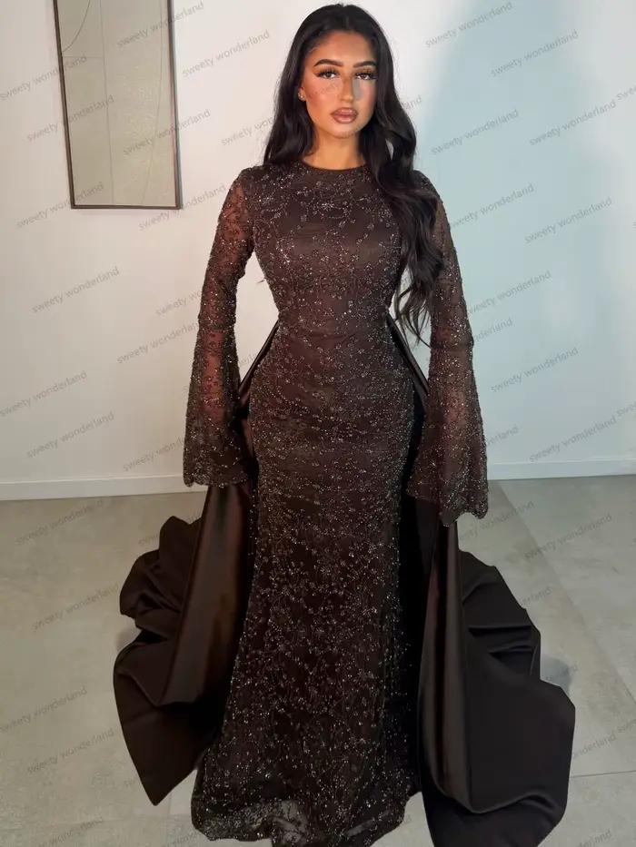 Robe de soirée longue Auburn à manches longues