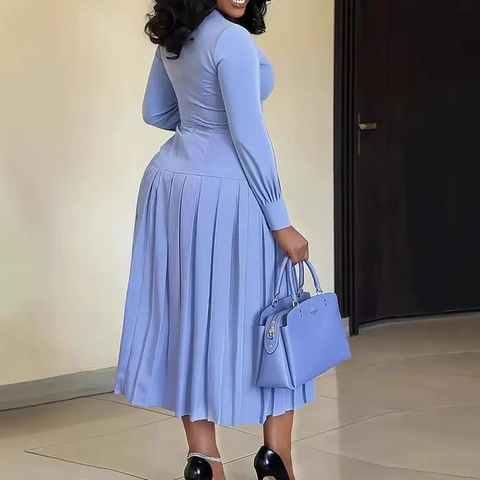 Robe mi-longue bleu clair pour femmes