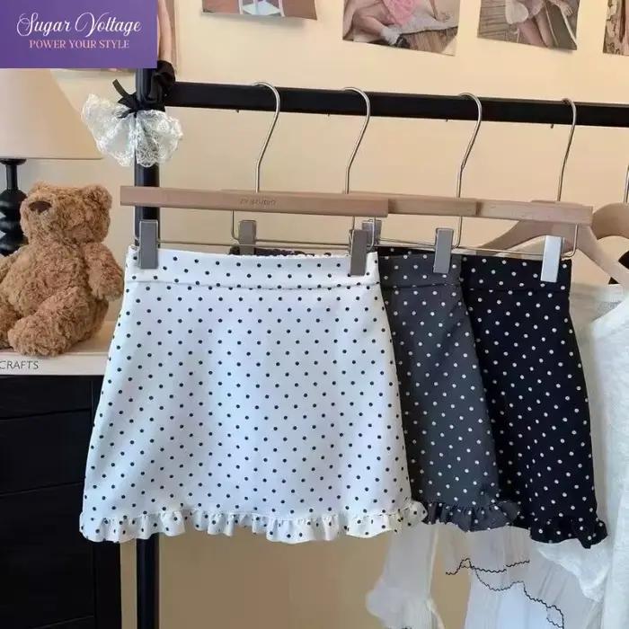 Mini jupe à pois en polyester, chic et romantique pour femmes junior, idéale pour le bureau et les soirées, avec volants et coupe trapèze, disponibles en beige, bleu et noir