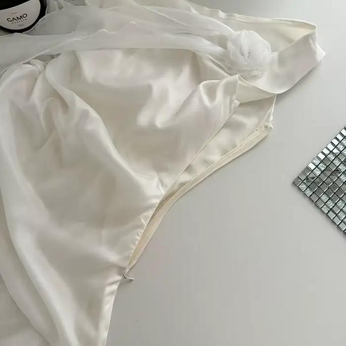 Robe en mousseline de soie blanche chic à plusieurs niveaux pour femmes