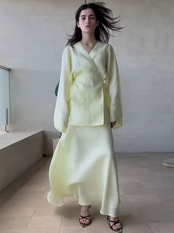 Mode col en v à lacets haut jupe femmes ensemble élégant solide longue chemise sans manches
