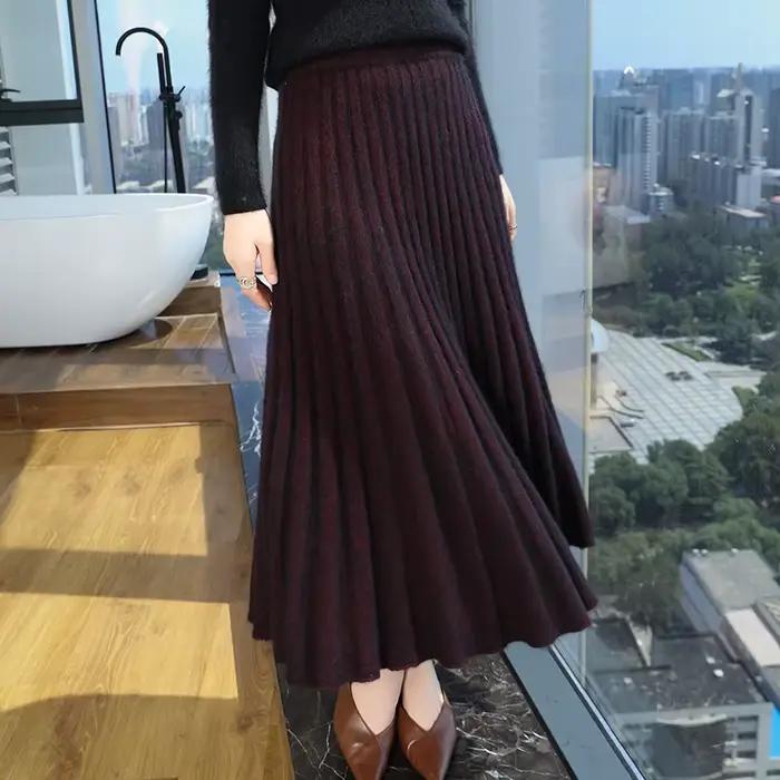 Jupe plissée taille longue en cachemire de vison pour femme