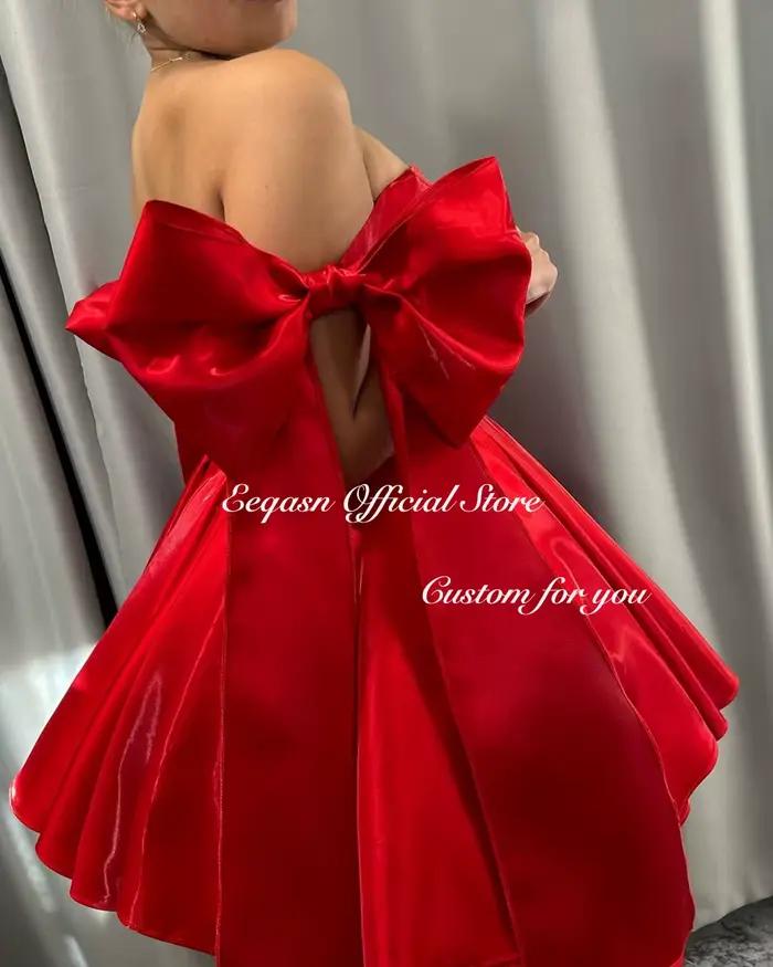 Robes De bal courtes rouges bretelles à nœud robe De retour Mini une ligne Satin Cocktail robes De Graduação Elegantes juvéniles