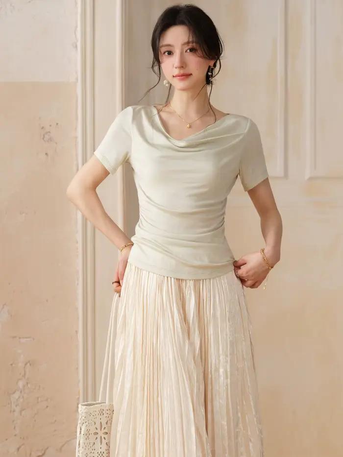 Ensemble jupe et t-shirt drapé pour femme