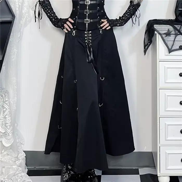 Jupe gothique féminine style Harajuku Emo Alternative Grunge taille haute ajustée polyester rivets pour femmes toutes saisons occassions spéciales