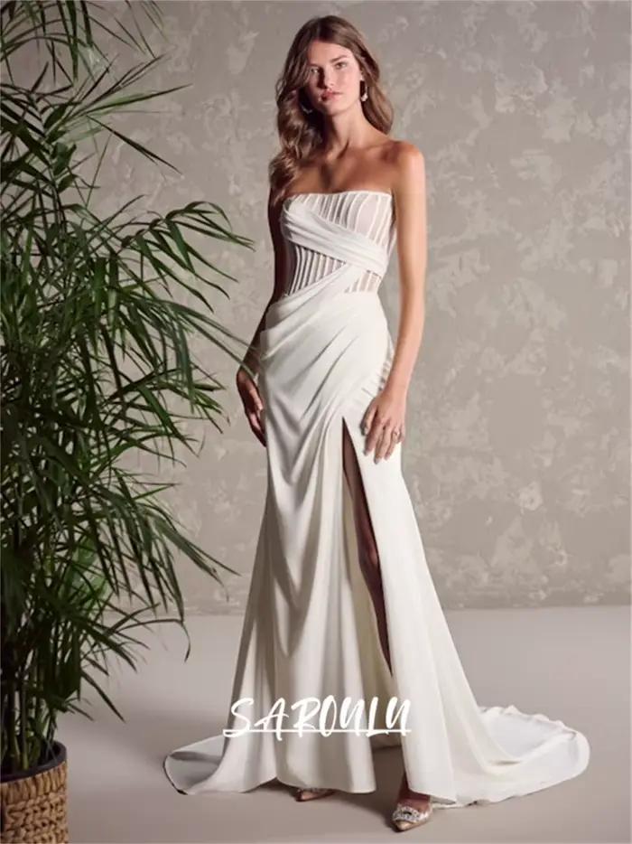 Robe de Mariée en Crêpe avec Corsage Plissé et Taille Basque, Manches Achabel, Gaine, Sur Mesure