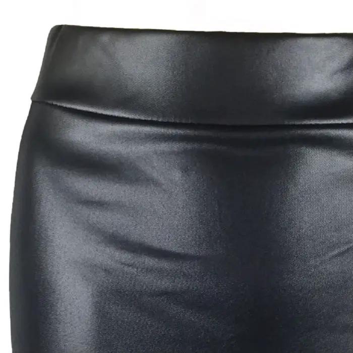 Mini-jupe en similicuir taille haute SANWOOD pour femmes, style décontracté, coupe droite, confortable, polyvalente, pour diverses occasions et looks casuels