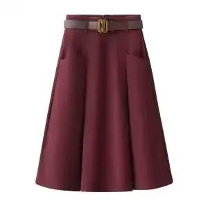 Jupe en laine pour femmes