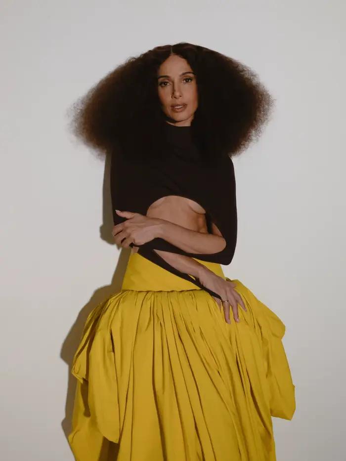 Jupe plissée asymétrique jaune taille haute pour femme