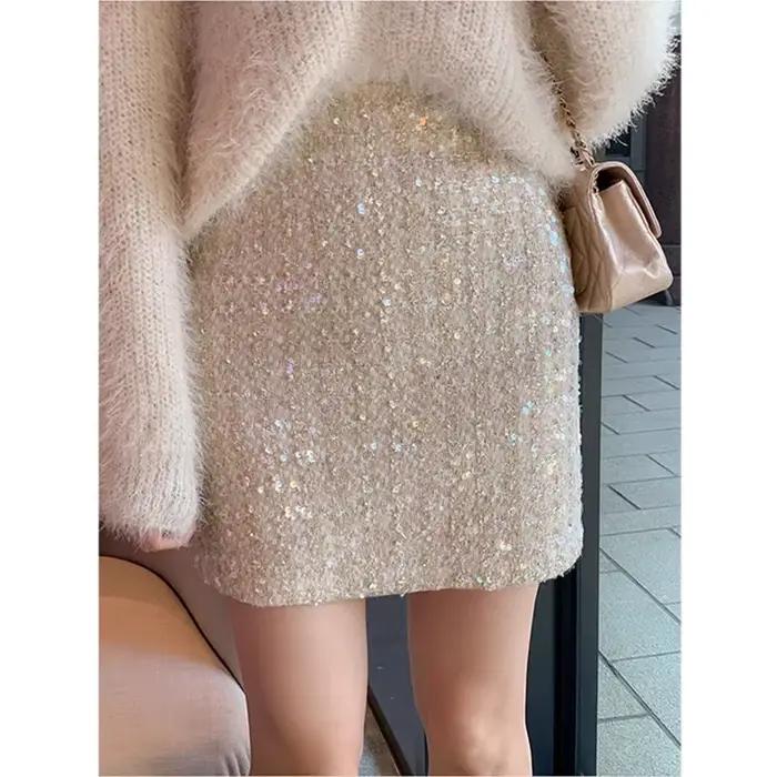 Jupe courte en laine pour femme