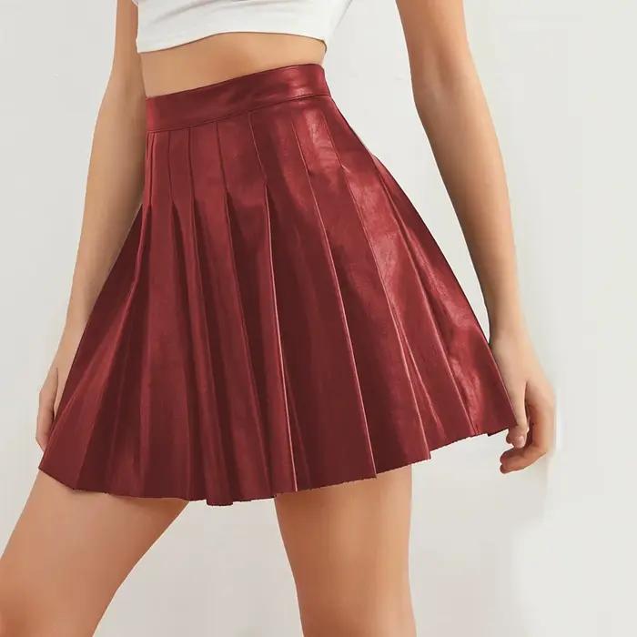 Jupe plissée en cuir carillon pour femme