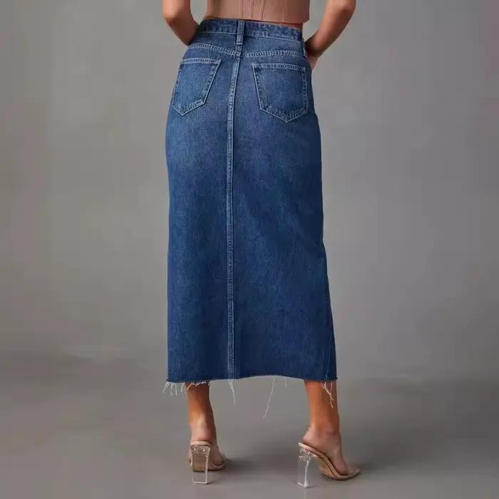 Jupe en jean moulante fendue coupe trapèze style Spice Girl sexy Printemps/Été 2026