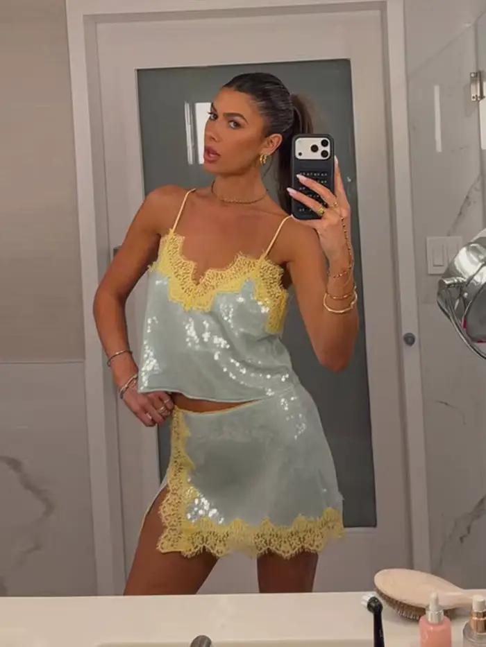 Nouvel ensemble jupe et haut pour femme