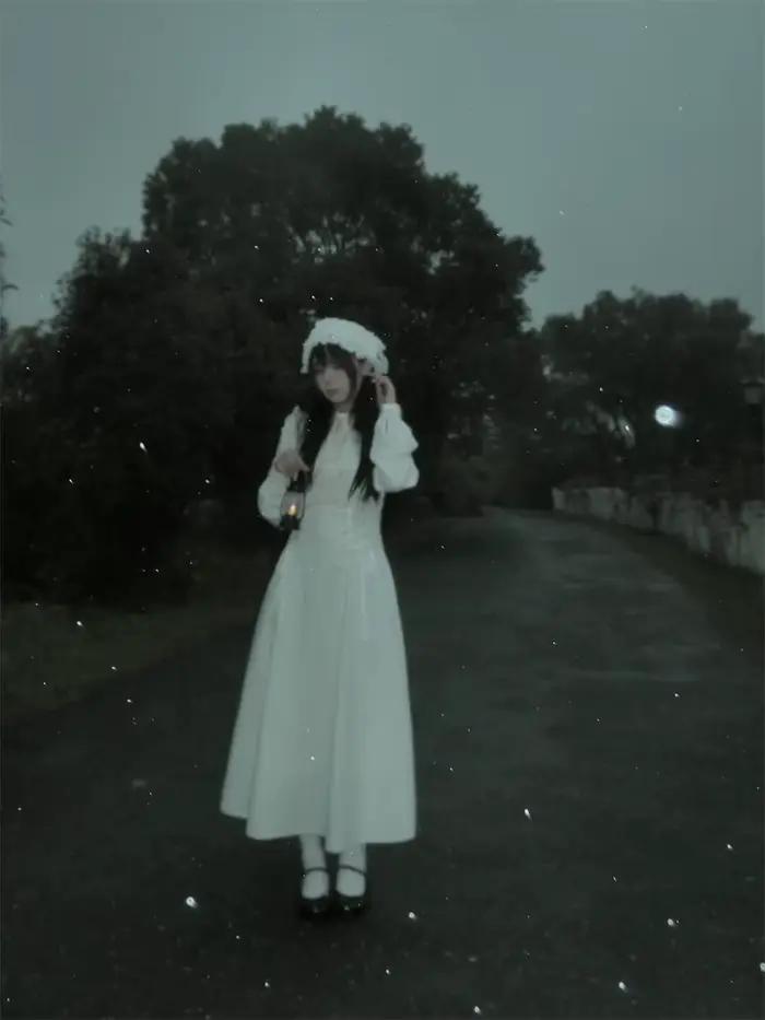 Robe gothique Lolita Y2K Mothybot en polyester avec dentelle et lacets pour femmes, coupe régulière, manches lanternes, fermeture éclair, longueur cheville, style rétro, occasions spéciales