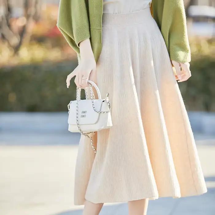 Nouvelle jupe en pure laine automne-hiver