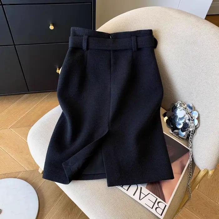 Mini jupe élégante en laine pour femmes