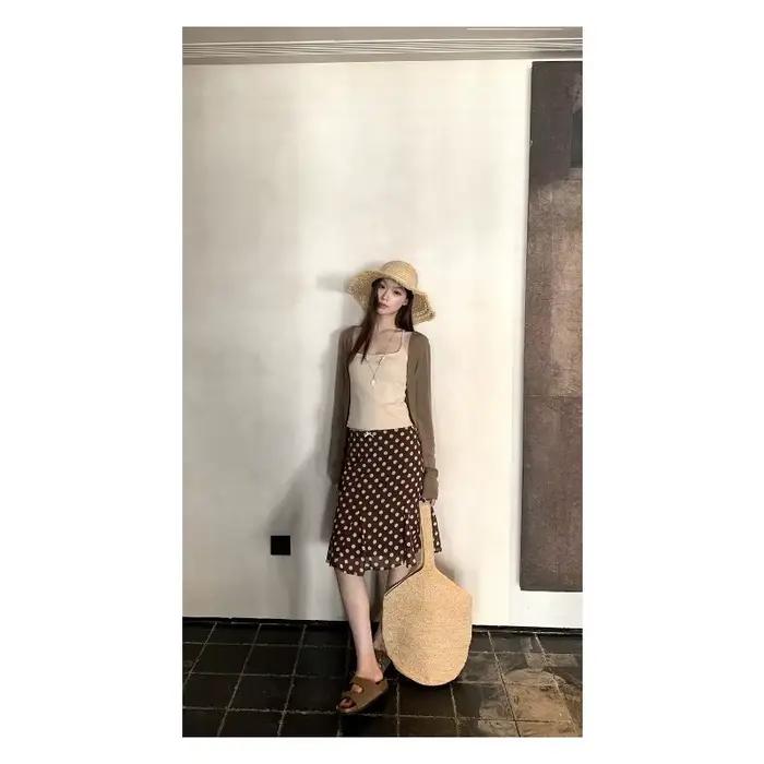 Jupe midi marron à pois à volants pour femme