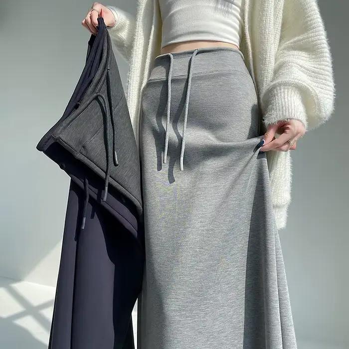 Jupe de sport grise pour femme