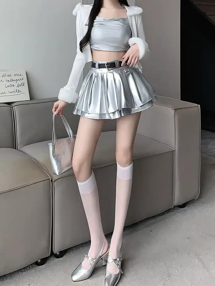 Mini jupe trapèze argentée vintage pour femme