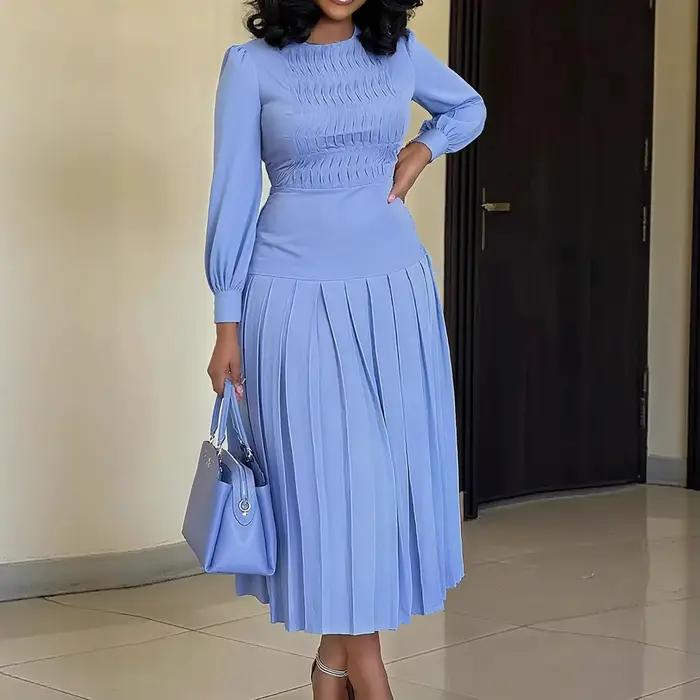 Robe mi-longue bleu clair pour femmes