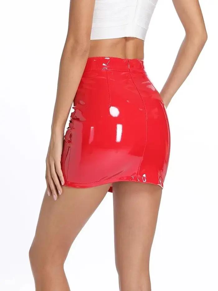 Mini jupe en faux latex pour femme