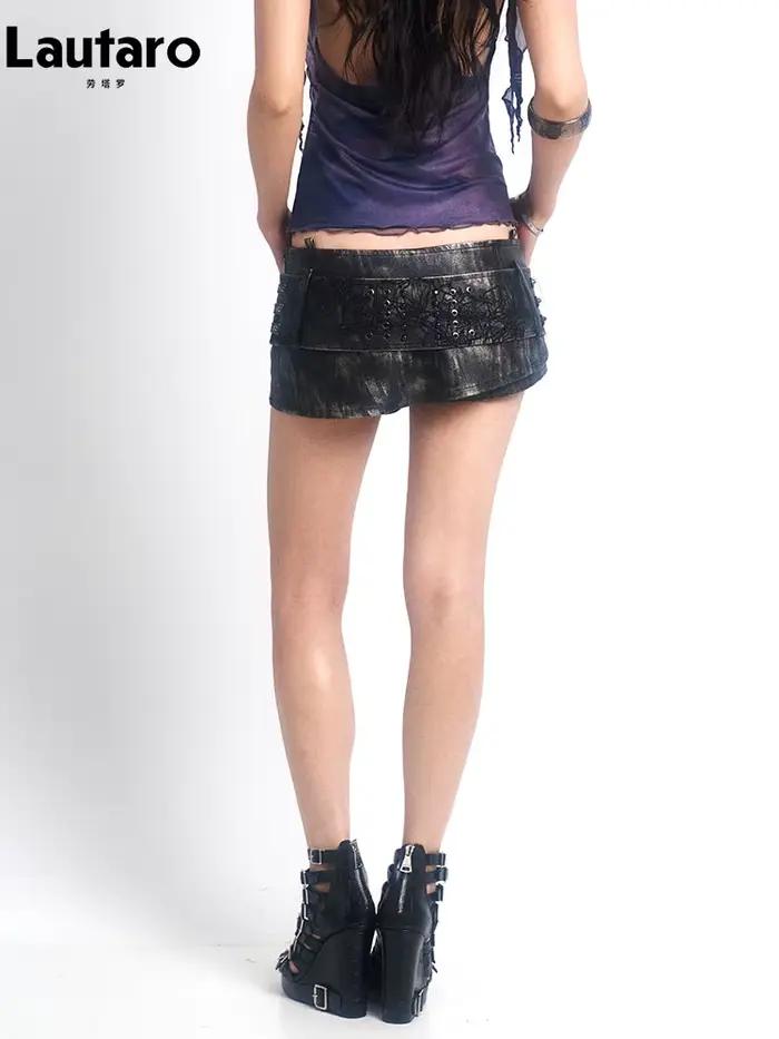 Jupe courte en cuir PU vieilli Lautaro Printemps-Été pour femme avec ceinture brodée et rivets