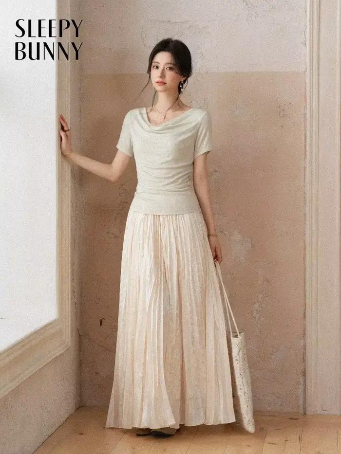 Ensemble jupe et t-shirt drapé pour femme