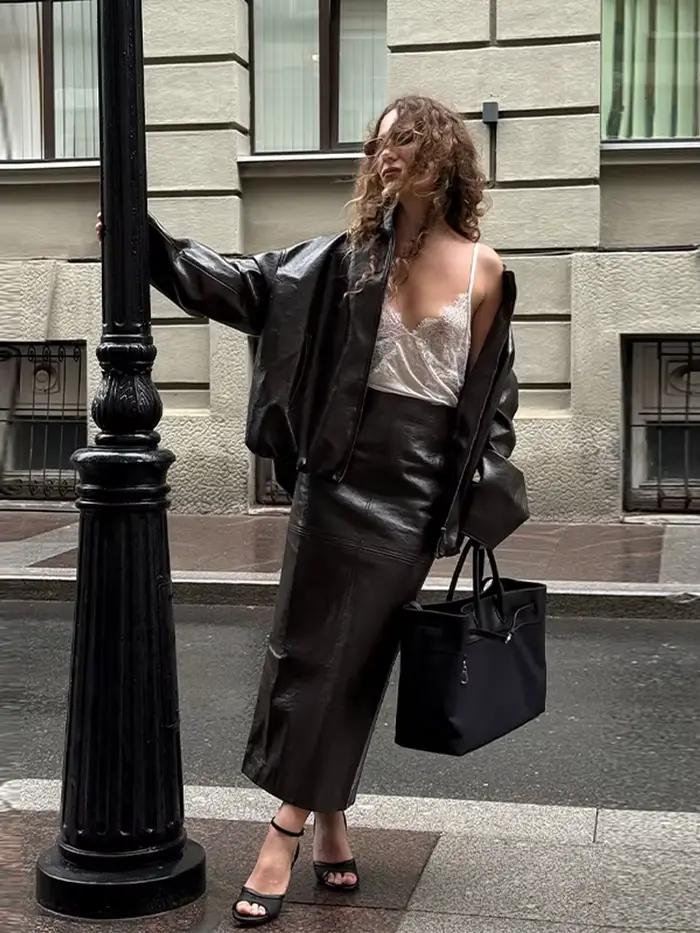Ensembles de vestes en cuir et jupes pour femmes