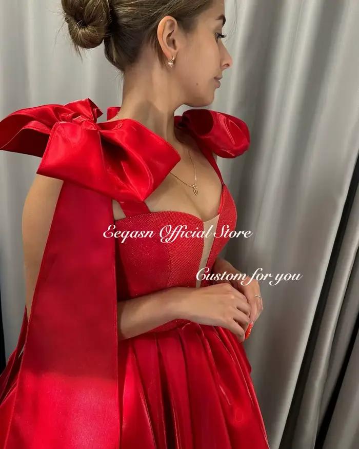Robes De bal courtes rouges bretelles à nœud robe De retour Mini une ligne Satin Cocktail robes De Graduação Elegantes juvéniles